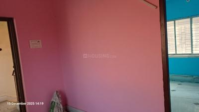 Bedroom Image of 825 Sq.ft 2 BHK Apartment / Flat for rent in Dunlop Kolkata for Rs. 12000