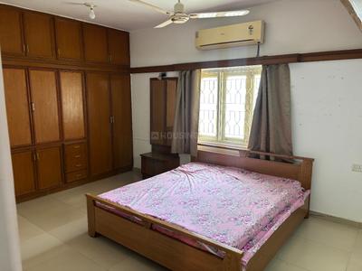 Bedroom Image of 1500 Sq.ft 1.5 BHK Apartment / Flat for rent in Race Course Vadodara for Rs. 30000