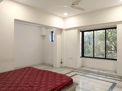 Bedroom Image of 2000 Sq.ft 3 BHK Apartment / Flat for sale in Ballygunge Kolkata for Rs. 21000000