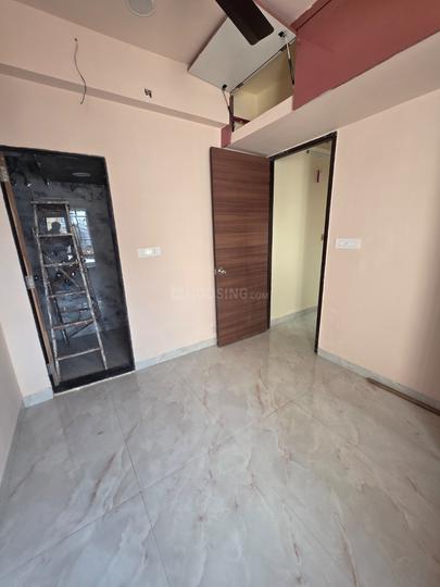 Lal Baug, Parel Bedroom 1