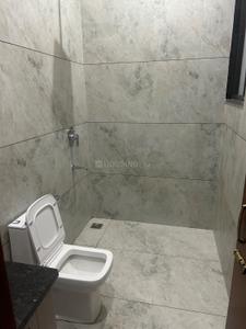 Bathroom Image of 1000 Sq.ft 1 BHK Independent House for rent in Hisar Tehsil Hisar for Rs. 12000