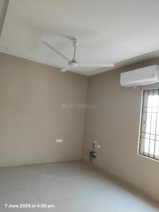 Bedroom Image of 3200 Sq.ft 3 BHK Builder Floor for rent in Sector 15A Noida for Rs. 125000