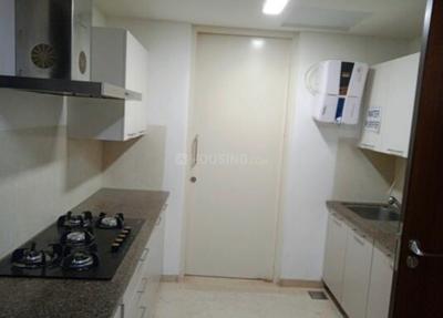 Kitchen Image of 2400 Sq.ft 3 BHK Apartment / Flat for rent in Lokhandwala Minerva, Worli Mumbai for Rs. 380000
