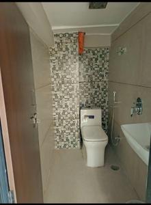 Bathroom Image of 1000 Sq.ft 2.5 BHK Independent House for rent in Chhoti Gwaltoli Indore for Rs. 18000