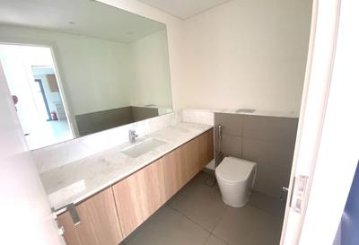 Image of 3645 Sq.ft 4 BHK Villa for sale in Dubai South, Dubai for Rs. 117000000
