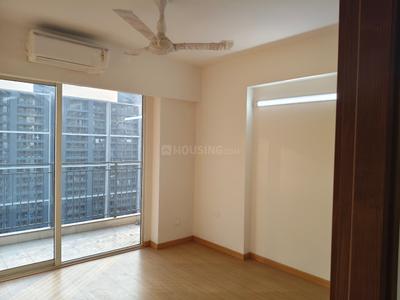 Bedroom Image of 3131 Sq.ft 4 BHK Apartment / Flat for sale in Godrej Woods Phase 3, Sector 43 Noida for Rs. 65000000