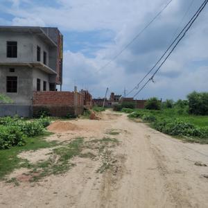 Image of 1350 Sq.ft Residential Plot / Land for sale in Sukhravali, Aligarh for Rs. 950000