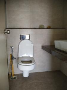 Bathroom Image of 1251 Sq.ft 2.5 BHK Apartment / Flat for sale in Godrej Central, Chembur Mumbai for Rs. 26000000