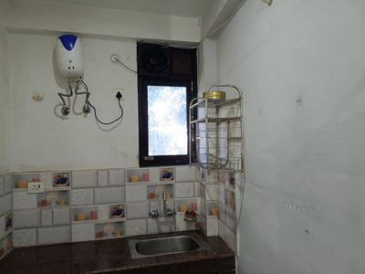 Kitchen Image of 800 Sq.ft 1 BHK Apartment / Flat for rent in Dharamsala Kangra for Rs. 7000