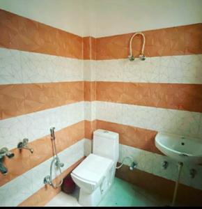Bathroom Image of 1295 Sq.ft 3 BHK Villa for sale in Swarnima Aasra Dream City, Sarojini Nagar Lucknow for Rs. 4410000