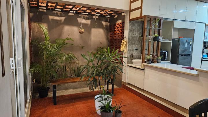 Premium House Main Image 1