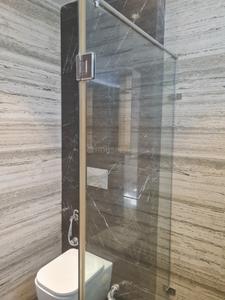 Bathroom Image of 1800 Sq.ft 3 BHK Builder Floor for sale in Green Park New Delhi for Rs. 70000000