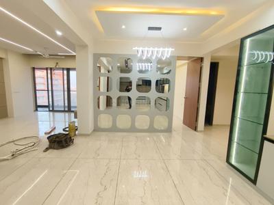 Hall Image of 3300 Sq.ft 4 BHK Apartment / Flat for rent in New Gotri Vadodara for Rs. 56000