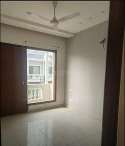 Bedroom Image of 1250 Sq.ft 3 BHK Apartment / Flat for sale in Sapphire Court, Bhabat Zirakpur for Rs. 8550000