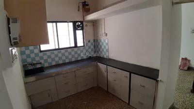 Kitchen Image of 750 Sq.ft 2 BHK Builder Floor for rent in Shree Rajyog Society, Bibwewadi Pune for Rs. 25000