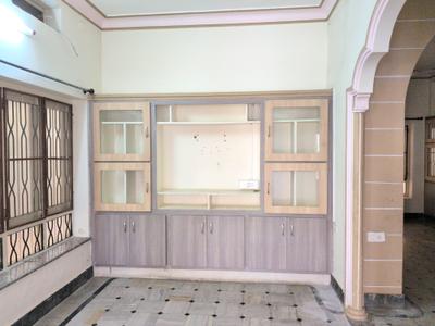 Living Room Image of 1900 Sq.ft 3 BHK Builder Floor for rent in Old Bowenpally Secunderabad for Rs. 18000