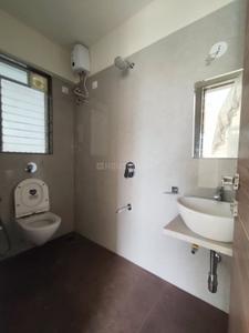 Bathroom Image of 750 Sq.ft 2 BHK Apartment / Flat for sale in Shivoham Avyukta Neelkamal, Borivali West Mumbai for Rs. 25100000