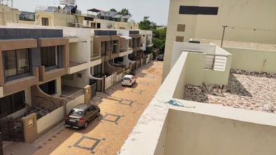 Image of 2200 Sq.ft 5 BHK Duplex for rent in Bawadiya Kalan, Bhopal for Rs. 38000