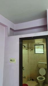 Bathroom Image of 600 Sq.ft 2 BHK Builder Floor for sale in Golf Green Kolkata for Rs. 3250000