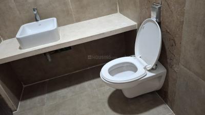 Image of 1600 Sq.ft 3 BHK Apartment / Flat for rent in JP Decks, Malad East, Mumbai for Rs. 100000