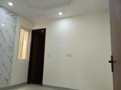 Bedroom Image of 750 Sq.ft 3 BHK Builder Floor for sale in Raja Park Apartment, Shakurpur New Delhi for Rs. 6500000
