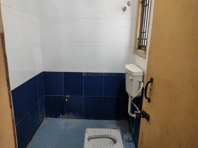 Bathroom Image of 1400 Sq.ft 2 BHK Independent House for rent in Somarasempettai Tiruchirappalli for Rs. 12000