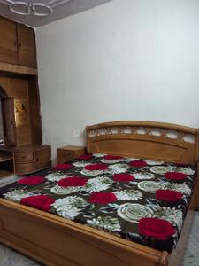 Bedroom Image of 1500 Sq.ft 2 BHK Builder Floor for rent in Sector 14 Faridabad for Rs. 26000