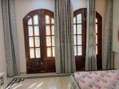 Bedroom Image of 2500 Sq.ft 5 BHK Independent House for sale in DLF Hyde Park Estate, New Chandigarh Chandigarh for Rs. 91000000