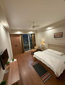 1 RK Studio