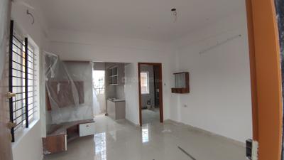 Living Room Image of 560 Sq.ft 1 BHK Builder Floor for rent in Bommanahalli Bengaluru for Rs. 22000