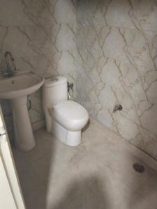 Bathroom Image of 1050 Sq.ft 2 BHK Apartment / Flat for sale in Defence Enclave, Sector 44 Noida for Rs. 5000000