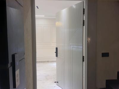 Main Entrance Image of 2160 Sq.ft 3 BHK Builder Floor for sale in South City Floors 1, Sector 41 Gurgaon for Rs. 40500000