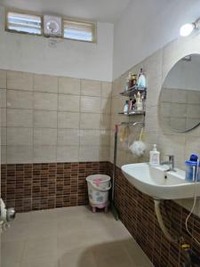 Bathroom Image of 1600 Sq.ft 3 BHK Independent House for sale in Pushpak Residency, Undera Vadodara for Rs. 12500000