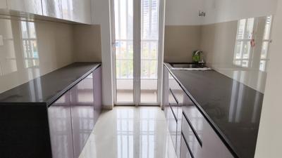 Kitchen Image of 1200 Sq.ft 3 BHK Apartment / Flat for rent in Runwal The Central Park, Chinchwad Pune for Rs. 42000