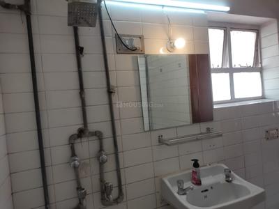 Bathroom Image of 500 Sq.ft 1 RK Builder Floor for rent in Hauz Khas New Delhi for Rs. 30000