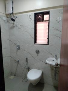 Bathroom Image of 1200 Sq.ft 3 BHK Apartment / Flat for rent in Vile Parle East Mumbai for Rs. 130000