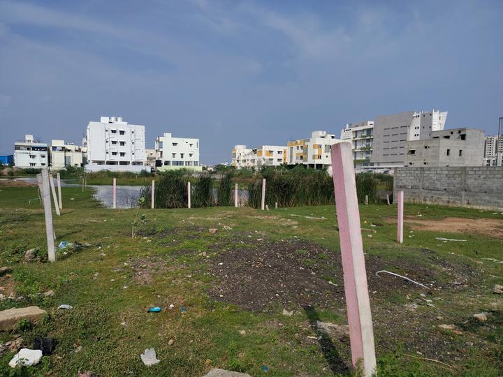 Semmancheri Main Image 1