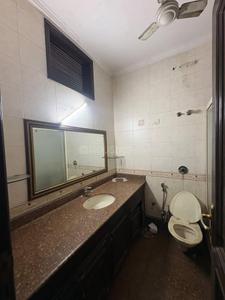 Bathroom Image of 2700 Sq.ft 3 BHK Duplex for sale in Saket New Delhi for Rs. 85000000