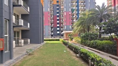 Image of 1050 Sq.ft 2 BHK Apartment / Flat for sale in Dwarkadhish The Cubix, Sector 23, Dharuhera for Rs. 5560000