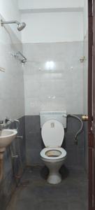 Bathroom Image of 1000 Sq.ft 2 BHK Apartment / Flat for rent in Jubilee Hills Hyderabad for Rs. 26666
