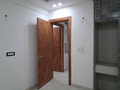 Bedroom Image of 1575 Sq.ft 3 BHK Apartment / Flat for sale in DM Infra, Sector 104 Noida for Rs. 7232000