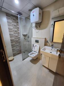 Bathroom Image of 2105 Sq.ft 3 BHK Apartment / Flat for rent in Supertech Supernova, Sector 94 Noida for Rs. 54000
