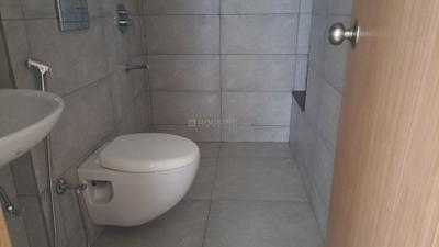 Image of 950 Sq.ft 2 BHK Apartment / Flat for rent in Mahindra Nestalgia, Pimpri, Pune for Rs. 35000