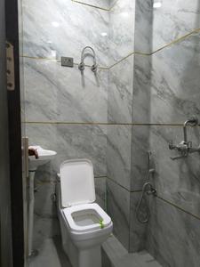 Bedroom One Image of 950 Sq.ft 2 BHK Builder Floor for sale in Indirapuram Ghaziabad for Rs. 7300000