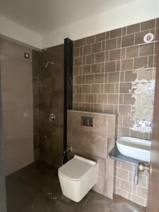 Bathroom Image of 1710 Sq.ft 3 BHK Apartment / Flat for sale in Monarch Solitaire, Ulhasnagar Thane for Rs. 14000000