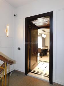Bedroom Image of 4590 Sq.ft 4 BHK Builder Floor for sale in Vasant Vihar New Delhi for Rs. 270000000