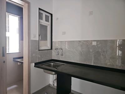 Kitchen Image of 760 Sq.ft 2 BHK Apartment / Flat for rent in Majestique Manhattan, Wagholi Pune for Rs. 25000