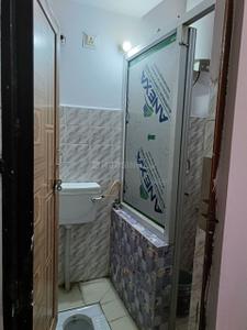 Bathroom Image of 1450 Sq.ft 4 BHK Apartment / Flat for sale in Allahpur Allahabad for Rs. 8500000