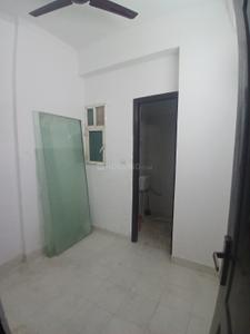 Bedroom Image of 1845 Sq.ft 3 BHK Apartment / Flat for sale in Amrapali Sapphire, Sector 45 Noida for Rs. 24600000