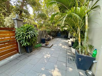 Balcony Image of 6000 Sq.ft 6 BHK Independent House for sale in DLF City Phase 1, DLF Phase 1 Gurgaon for Rs. 160000000